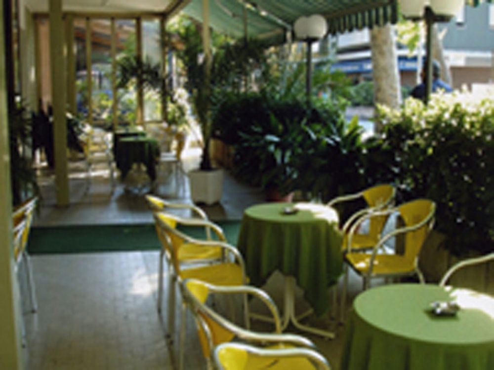 Hotel Leda Римини Экстерьер фото
