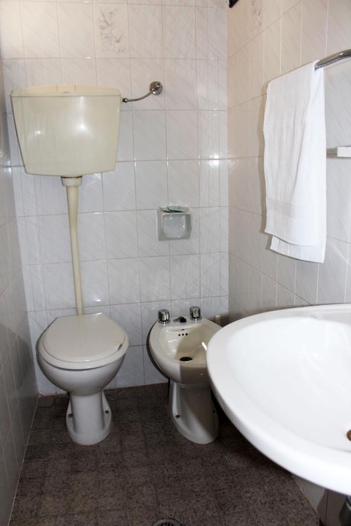 Hotel Leda Римини Номер фото
