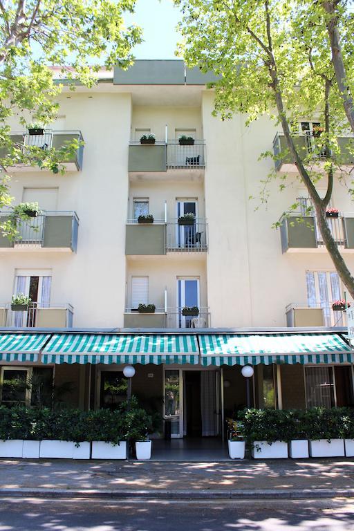 Hotel Leda Римини Экстерьер фото